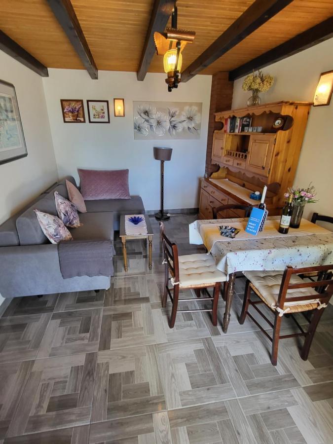 Apartments Pinezic Martinscica  Luaran gambar