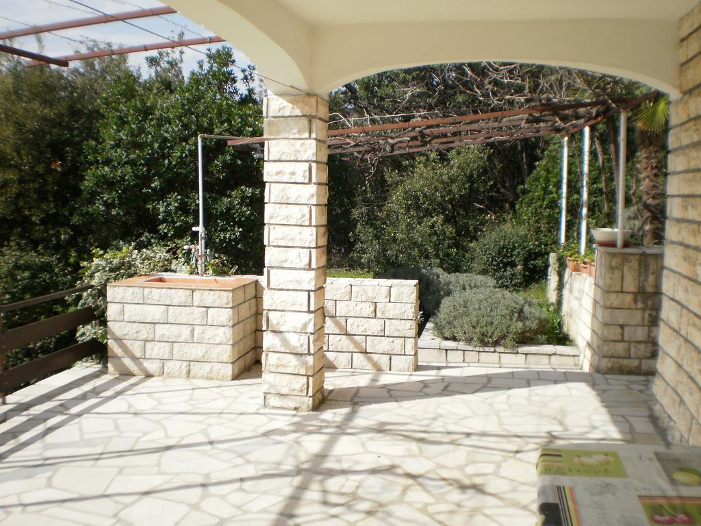 Apartments Pinezic Martinscica  Luaran gambar